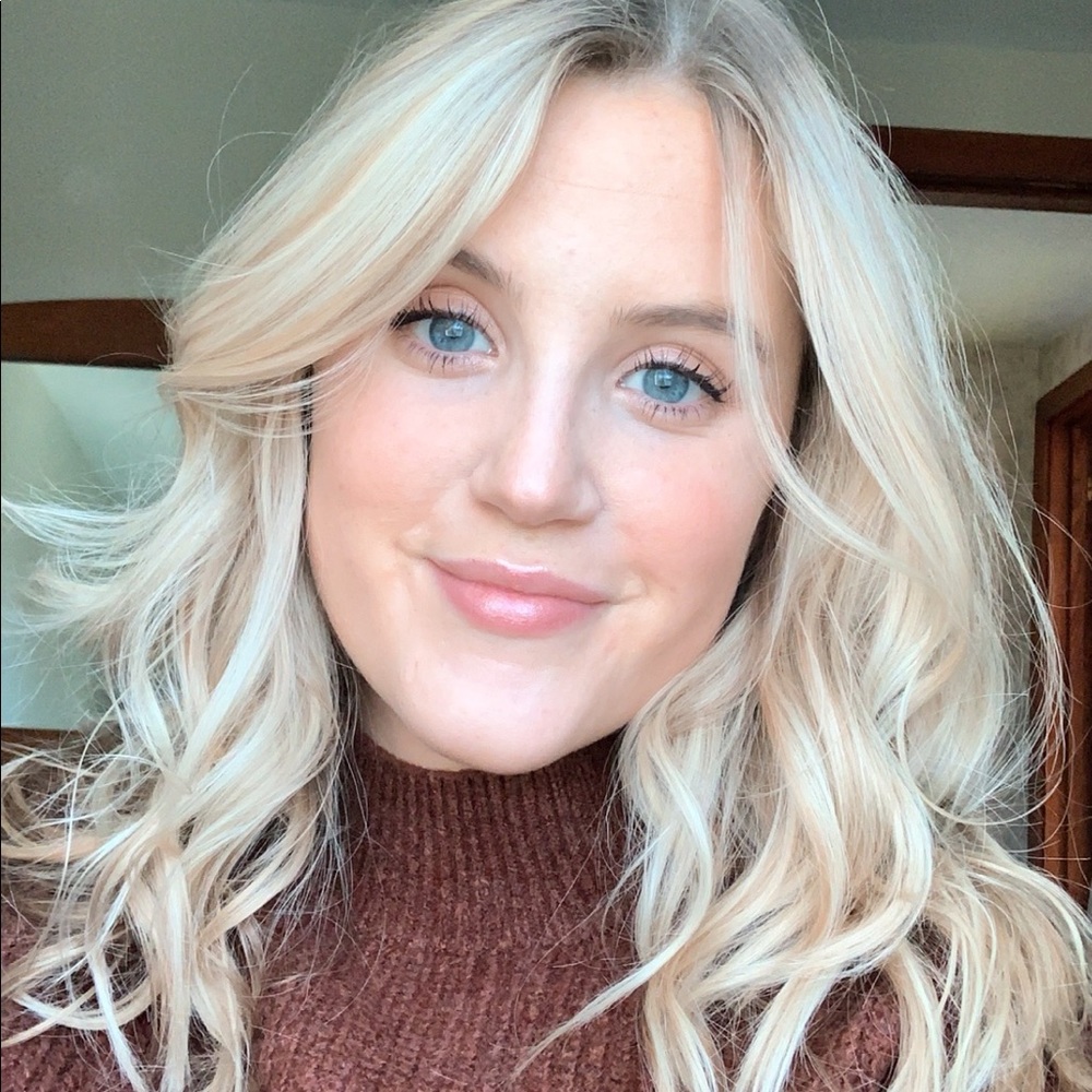 Meet your Posher, Stacey